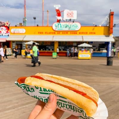 nathan's hot dog stand, new york city, coney island