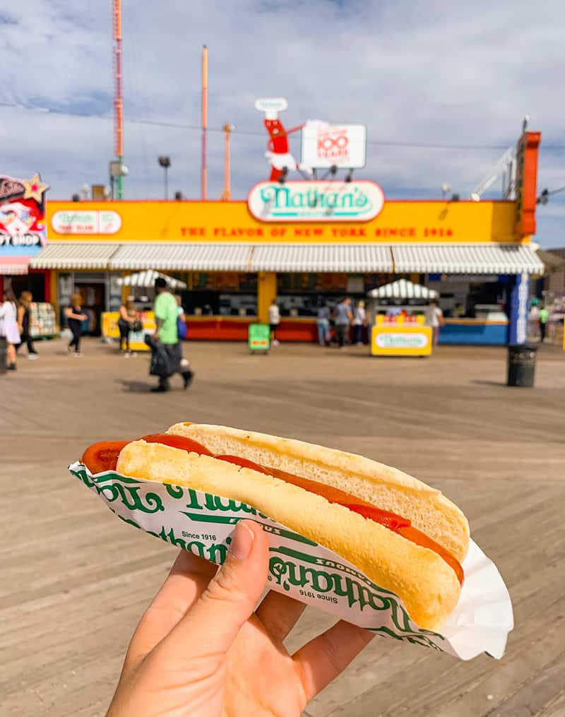 nathan's hot dog stand, new york city, coney island