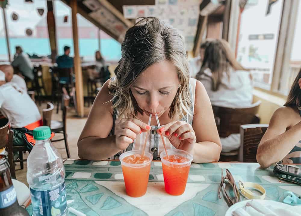 Sharkeez Restaurant, Nassau