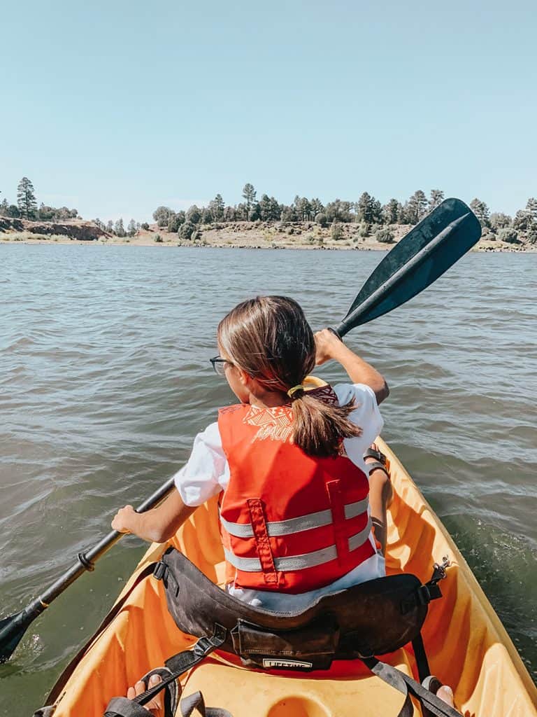 Kayaking at Woods Canyon Lake